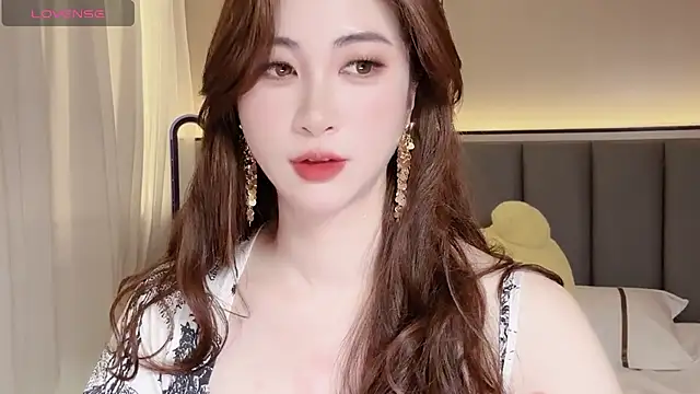 wuyueaini online show from May 8, 6:38 am