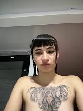 Alynn Bri  online show from April 7, 12:34 am