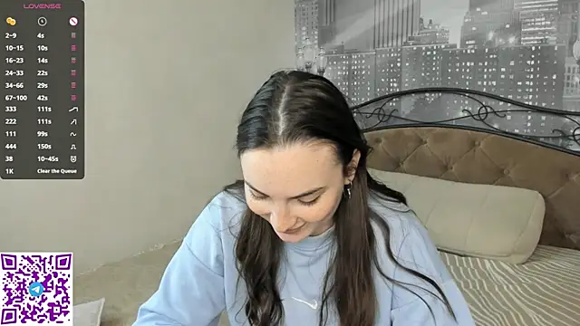 VanessaGrome online show from September 30, 7:08 pm
