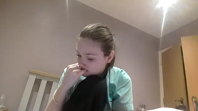 SexyKatiex online show from October 28, 10:03 pm