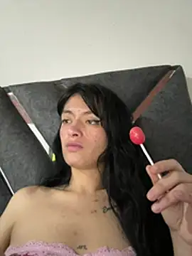 LiaCollings online show from May 26, 12:37 pm