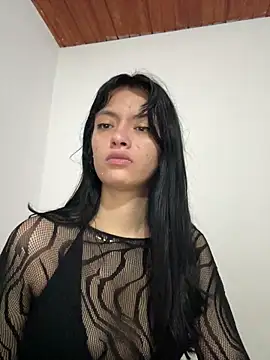 LiaCollings online show from May 11, 11:12 am