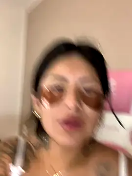 mrskarmaa online show from January 7, 5:22 am