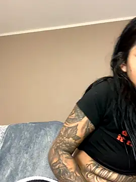 mrskarmaa online show from November 9, 6:53 am