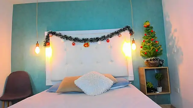 Heidy milf online show from December 20, 8:13 pm