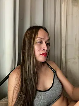 RomanticPearlTS online show from March 19, 1:26 pm