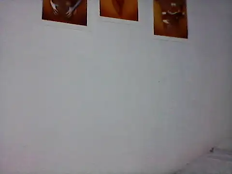 nhayasquirt online show from October 8, 10:25 pm