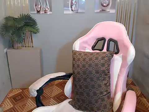 LustfullVelindaks online show from June 15, 9:53 am