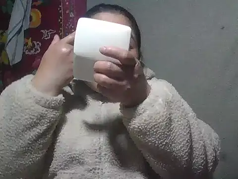 PhamPhung online show from November 30, 1:37 pm