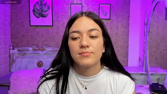 Dali collin online show from April 30, 5:40 pm