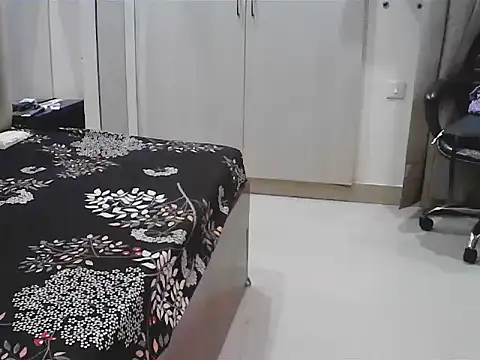 elize   online show from October 9, 3:54 am