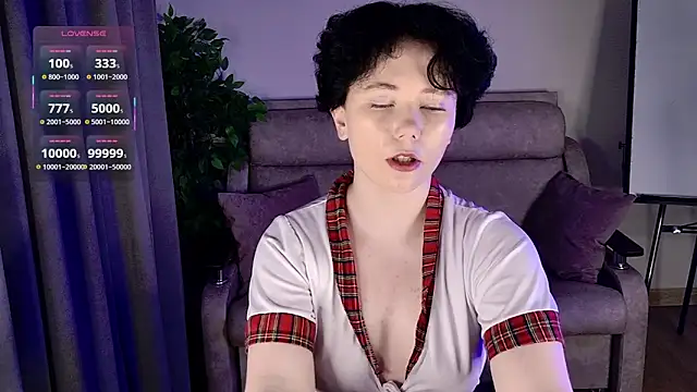Snapshot of RinaShy chatting on September 19, 5:28 am RinaShy online show from September 19, 5:28 am