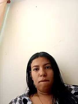 IsabellaLuxe online show from November 8, 2:22 pm