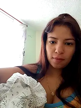 IsabellaLuxe online show from October 19, 12:40 pm