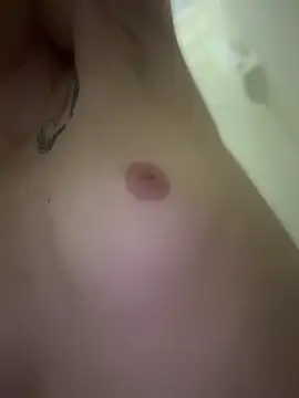 SeccySerena online show from April 10, 12:05 am