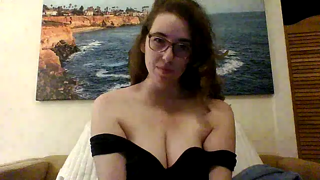 sweetsocalgirl online show from April 2, 2:53 am