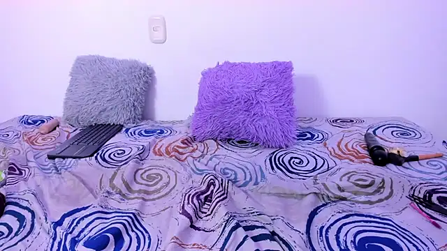 Renata reyes11 online show from February 12, 3:41 am