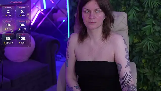 TinaMelt online show from May 20, 6:49 pm