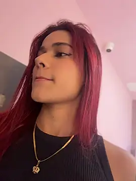 amber sparkle online show from May 18, 2:12 pm