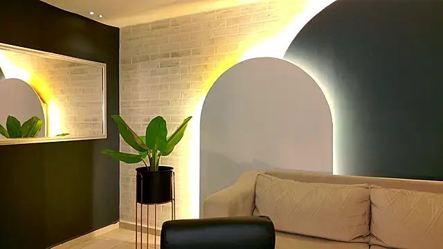 AgathaKondo  online show from November 5, 7:08 pm