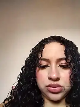 Criiis laurens online show from October 2, 11:26 am