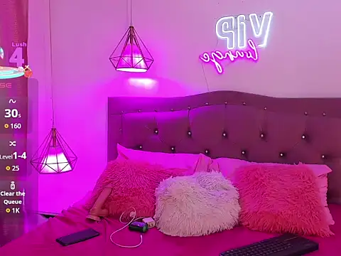 Hanna Deluxe online show from September 10, 8:47 am