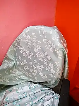 your avni online show from November 19, 7:25 pm