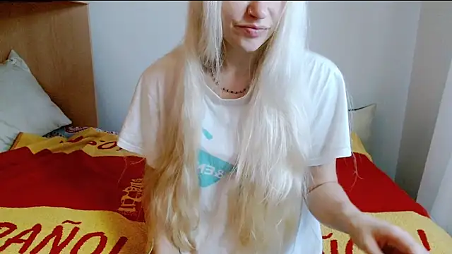 SatinQueen90 online show from November 17, 7:42 am