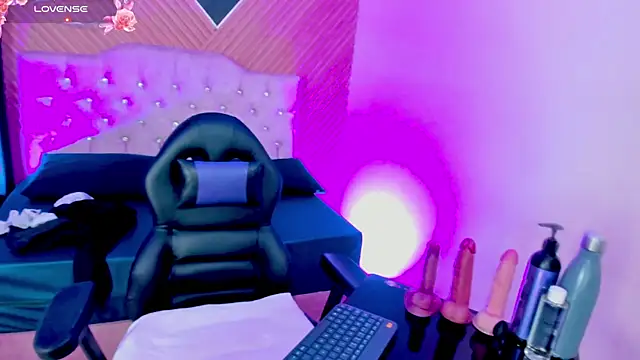 Nyx Moon online show from July 2, 10:16 pm