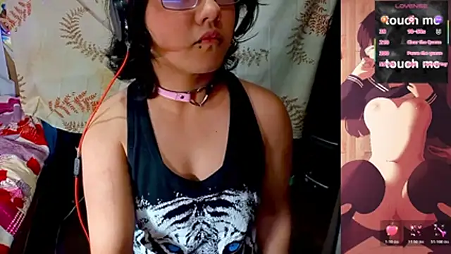 Ftm Bunny online show from October 18, 12:30 pm