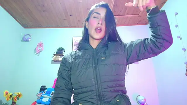 angelic coral online show from May 14, 2:50 am