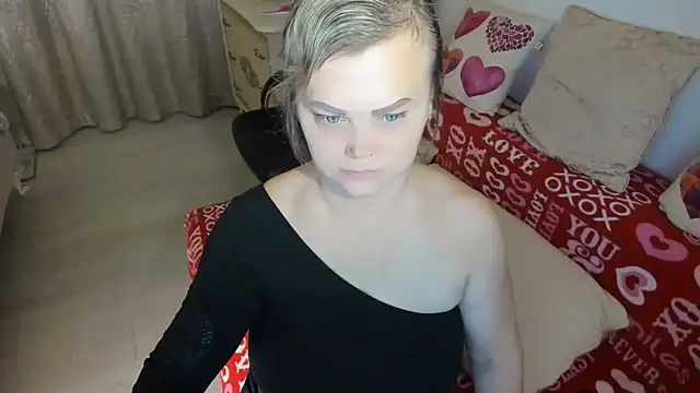 MildMature online show from April 9, 10:37 pm