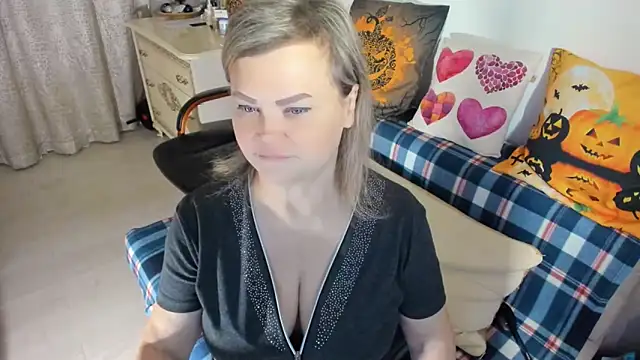 MildMature online show from December 19, 8:56 pm