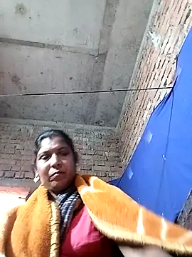 Savita992 online show from December 17, 7:34 am