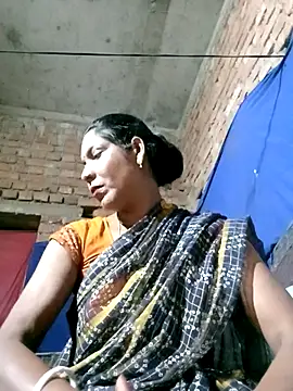 Savita992 online show from February 13, 5:58 pm