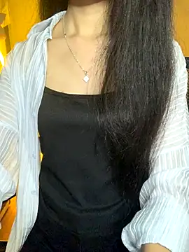 Nhinhi18 online show from November 1, 4:11 pm