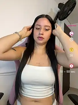 lucy grey25 online show from May 20, 9:56 pm