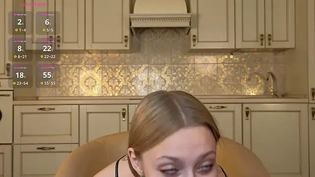 Snapshot of KatieFoulk chatting on September 13, 3:20 pm KatieFoulk online show from September 13, 3:20 pm