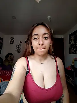 LuPink  online show from September 10, 4:29 pm