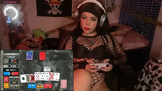 PixelKitty  online show from October 22, 11:43 pm