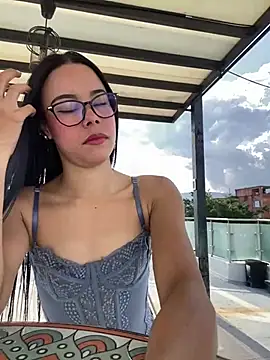 lesly cutee online show from May 6, 12:42 pm