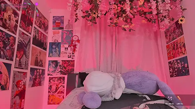 FluffyMelons online show from May 25, 11:26 pm