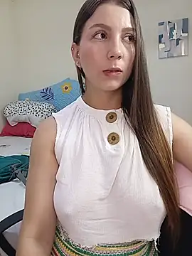 Arianna Moss online show from May 16, 11:37 pm