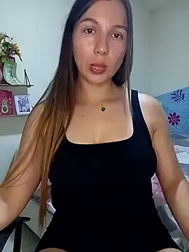 Arianna Moss online show from May 9, 2:13 am