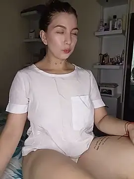 Arianna Moss online show from May 25, 10:53 pm