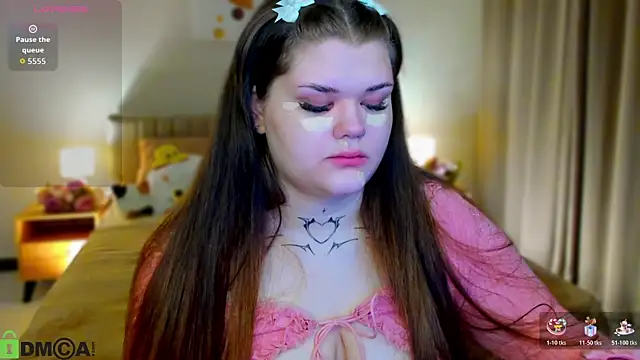 elle one online show from October 24, 4:08 am