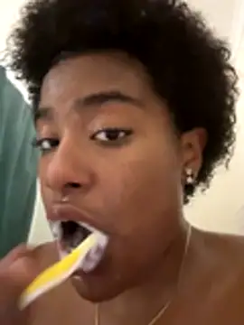 Tu GataLinda online show from October 20, 4:10 pm