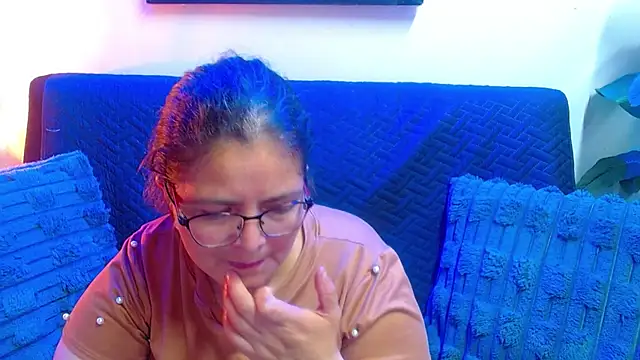 Linda banks  online show from May 12, 1:03 am