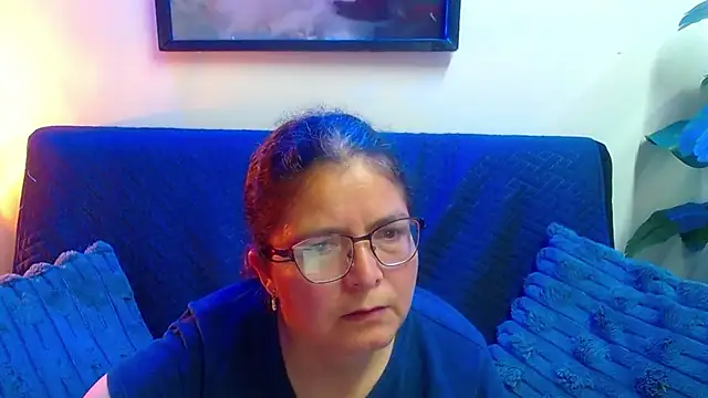 Linda banks  online show from May 7, 1:32 am