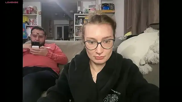 harleyblair online show from April 6, 10:00 pm